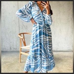 NEVER FULLY DRESSED Midi